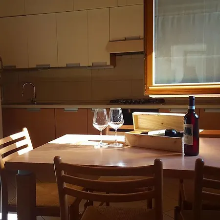 Verona4Rent Apartment Alessandro Apartamento Peschiera del Garda